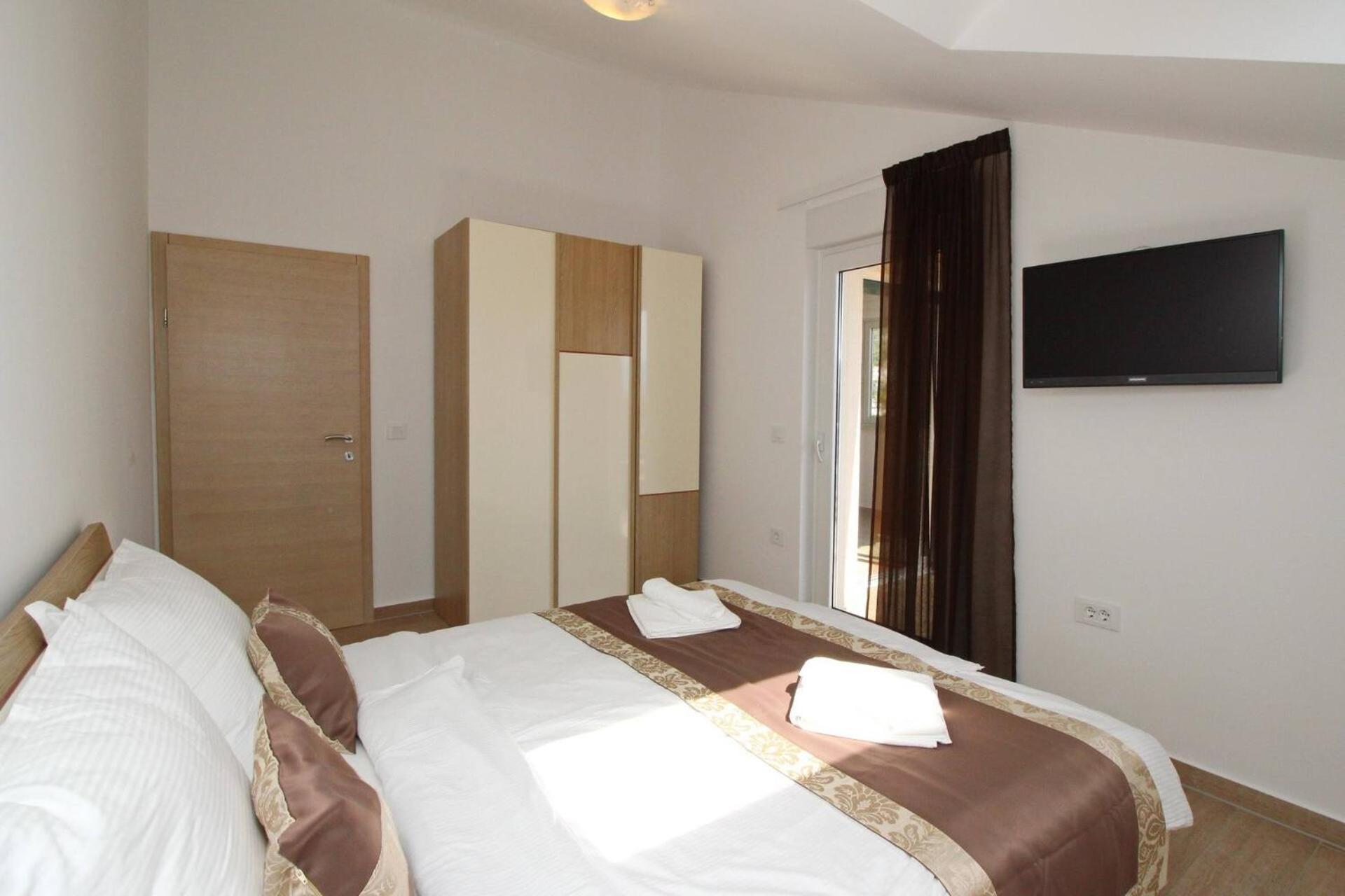 Apartments Smojver Stipe Baška Екстериор снимка